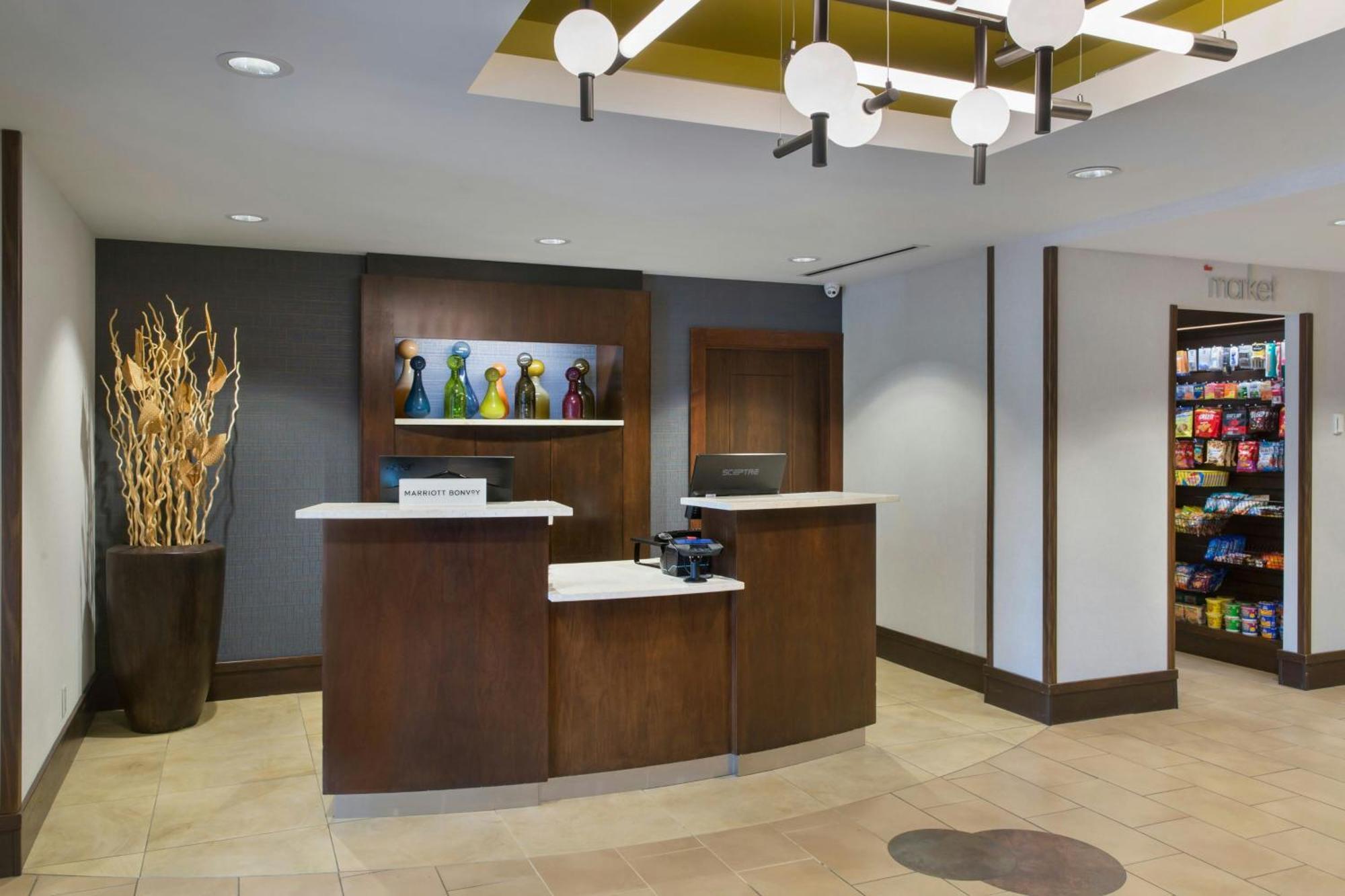 Courtyard By Marriott Buffalo Amherst/University Екстериор снимка